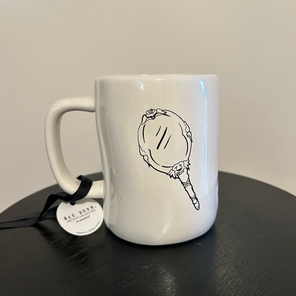 Rae Dunn / Disney princess - TRUE BEAUTY - Picture 2 of 2